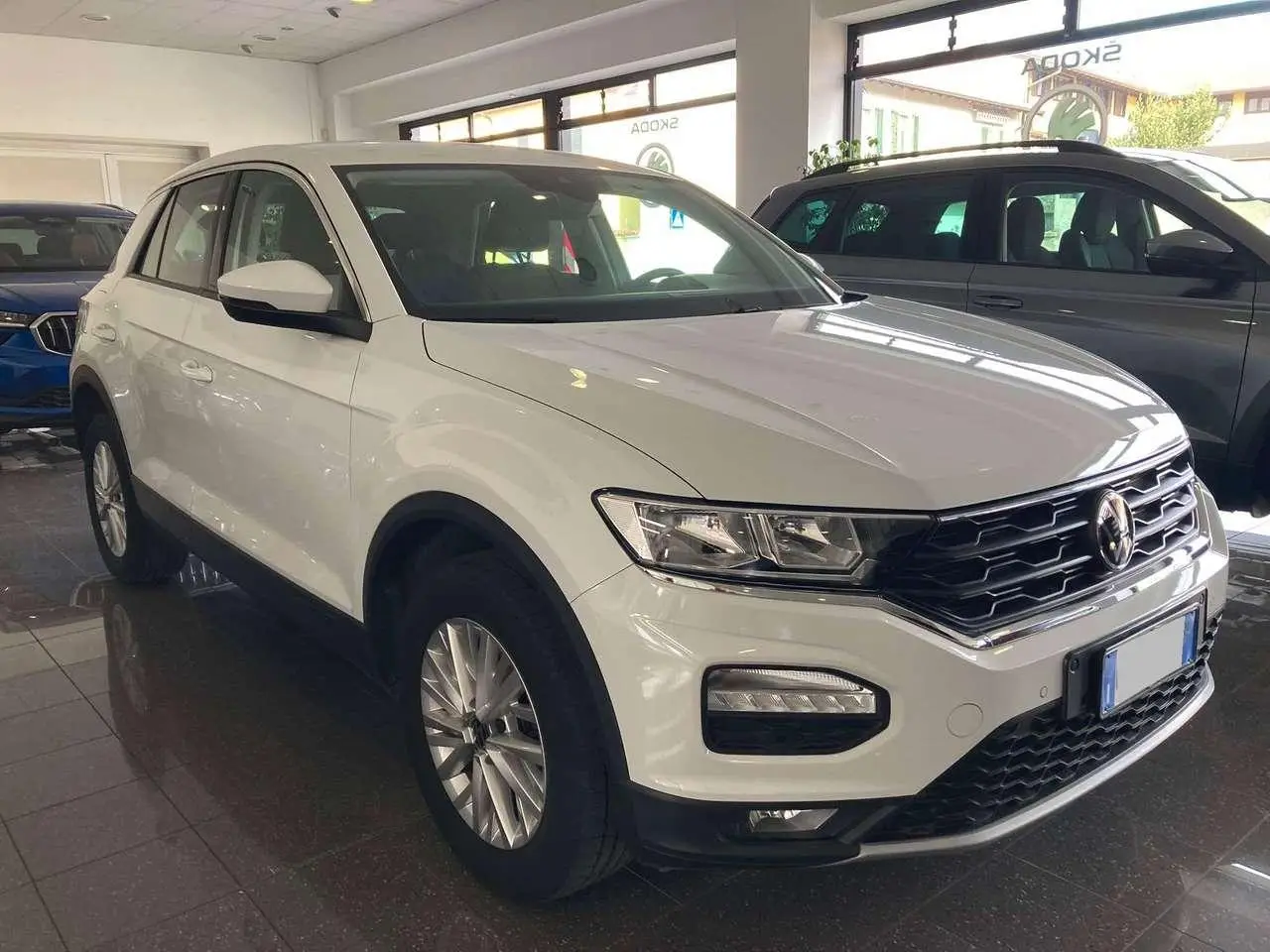 Photo 1 : Volkswagen T-roc 2021 Essence