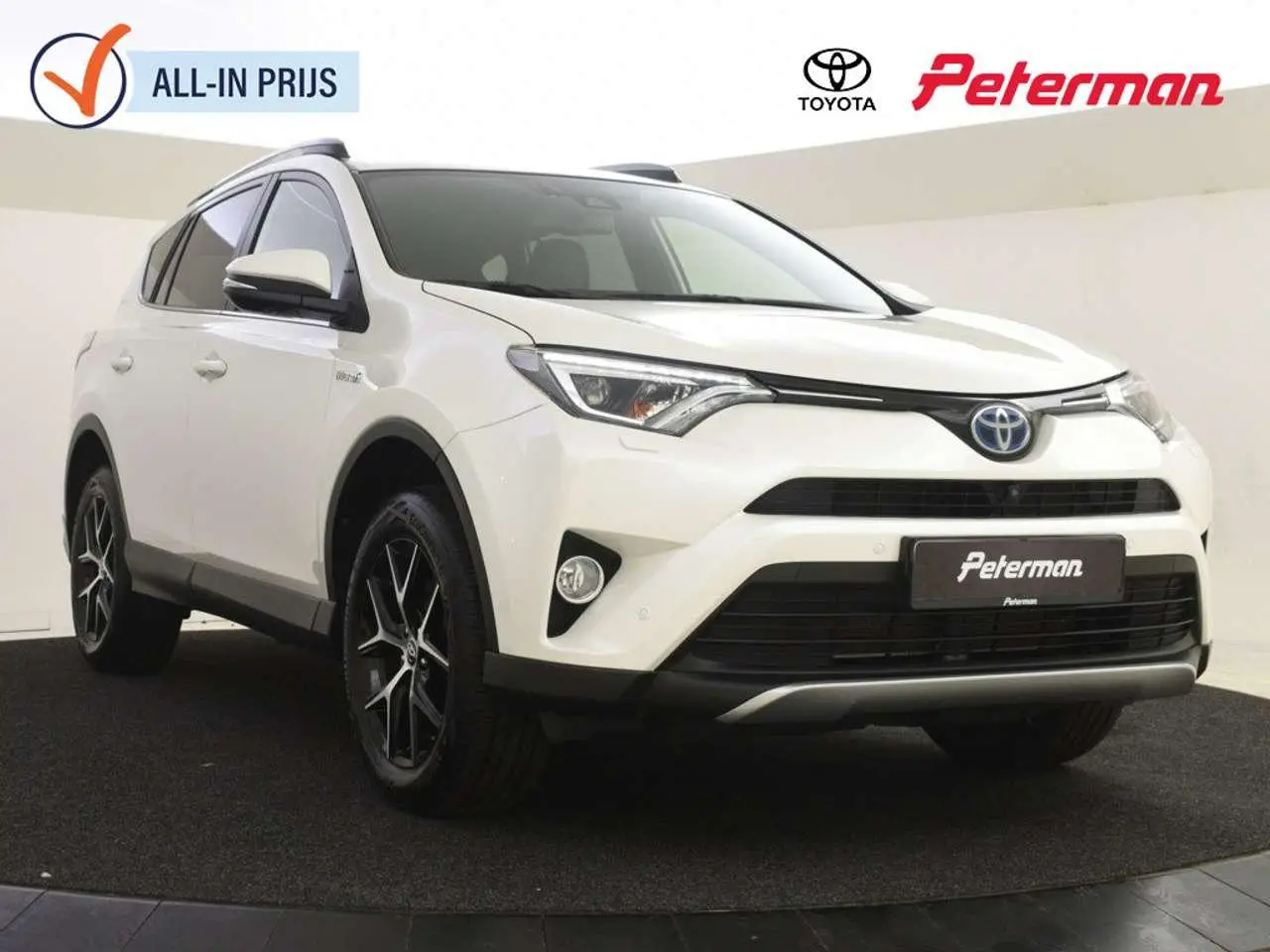 Photo 1 : Toyota Rav4 2018 Hybrid