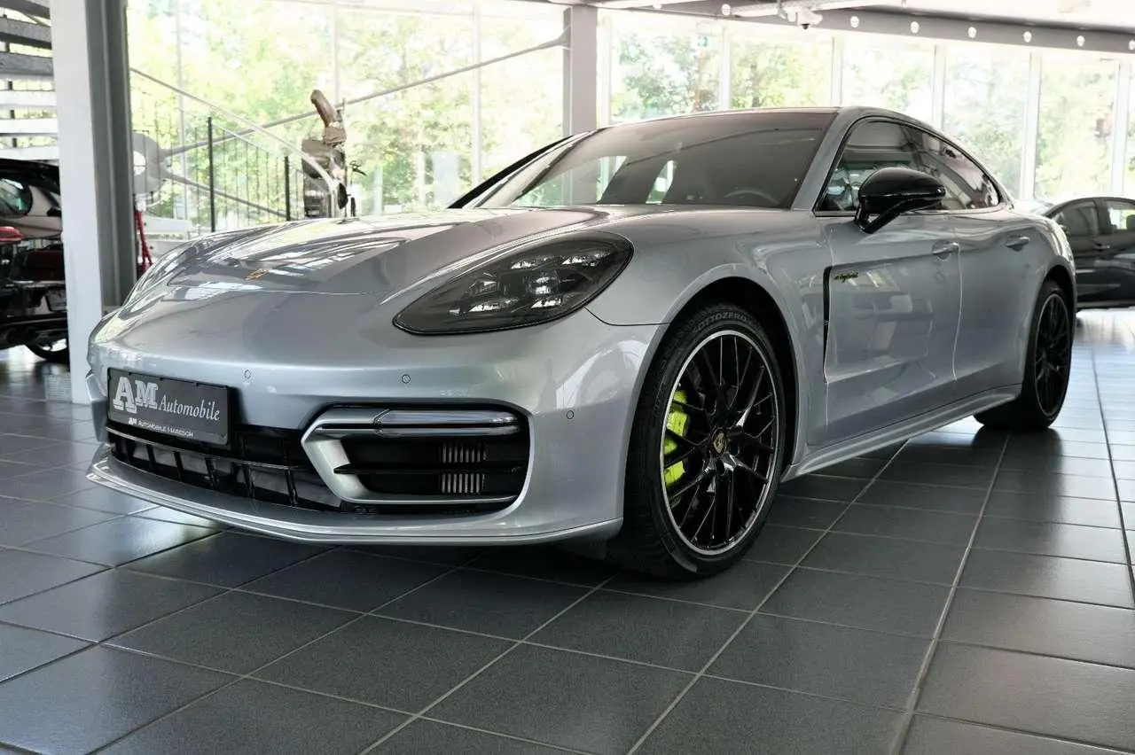 Photo 1 : Porsche Panamera 2021 Hybride