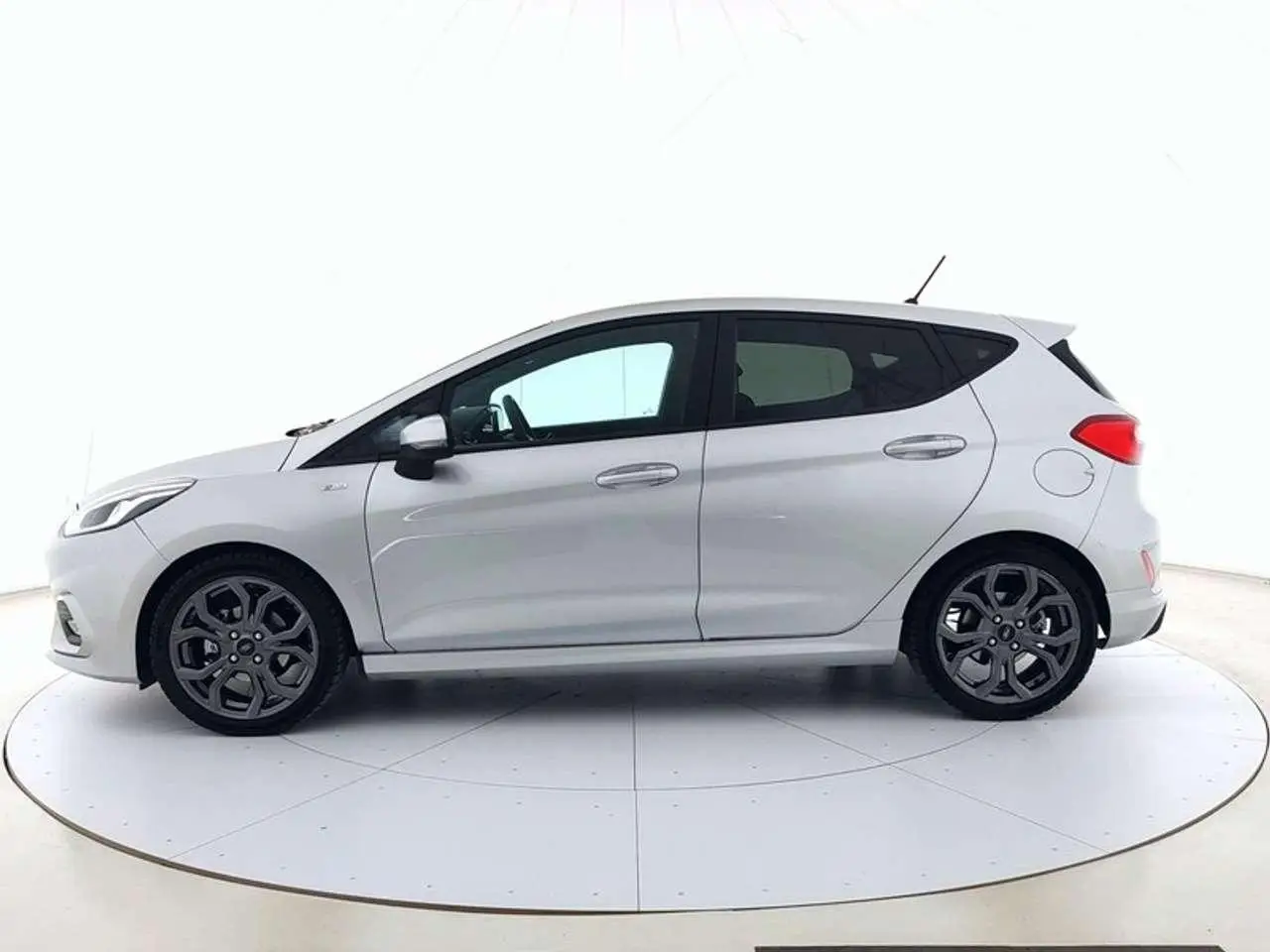 Photo 1 : Ford Fiesta 2019 Petrol