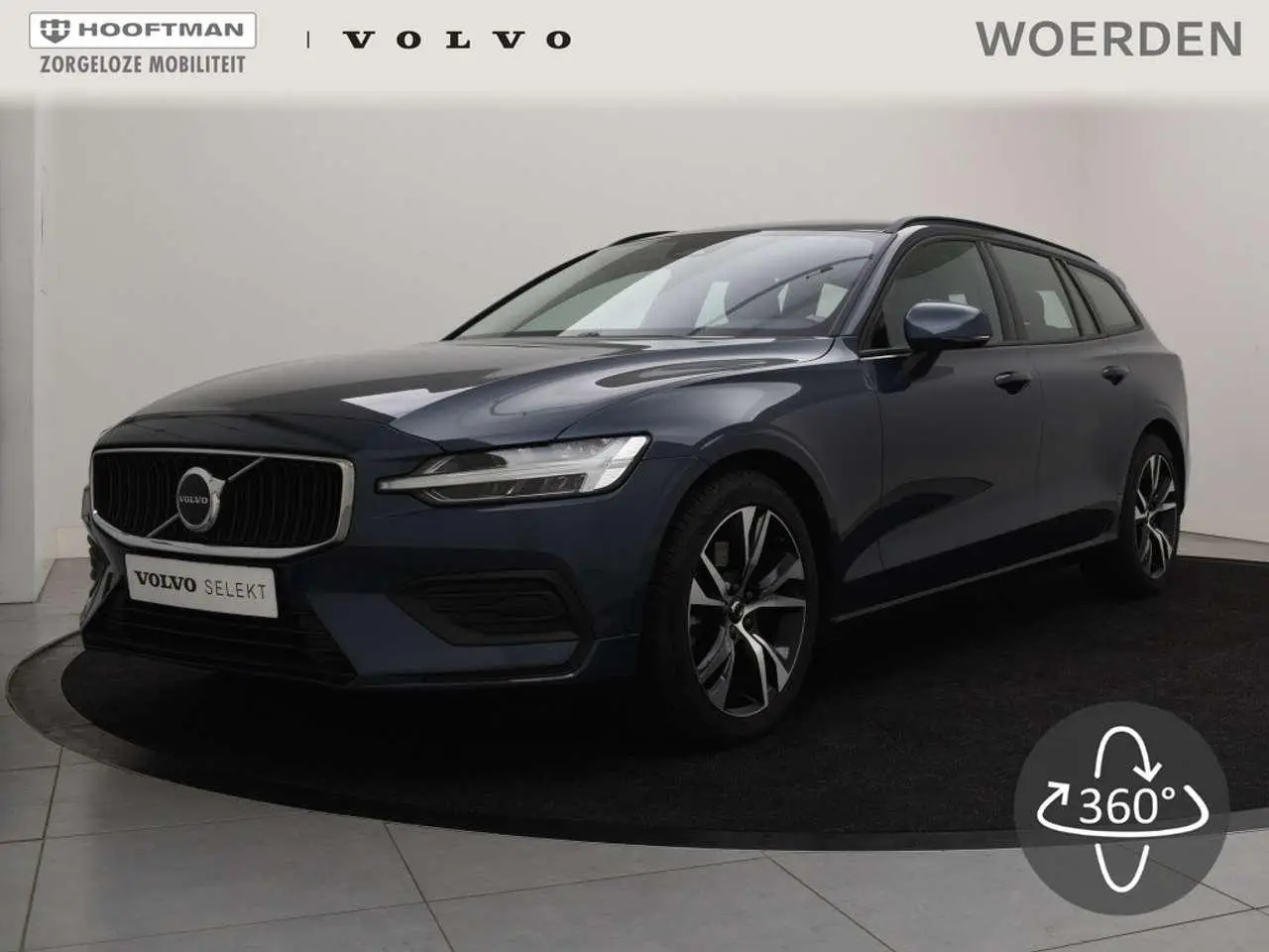 Photo 1 : Volvo V60 2024 Petrol