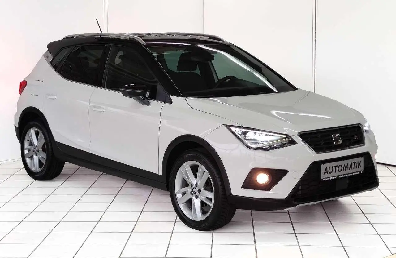 Photo 1 : Seat Arona 2020 Petrol