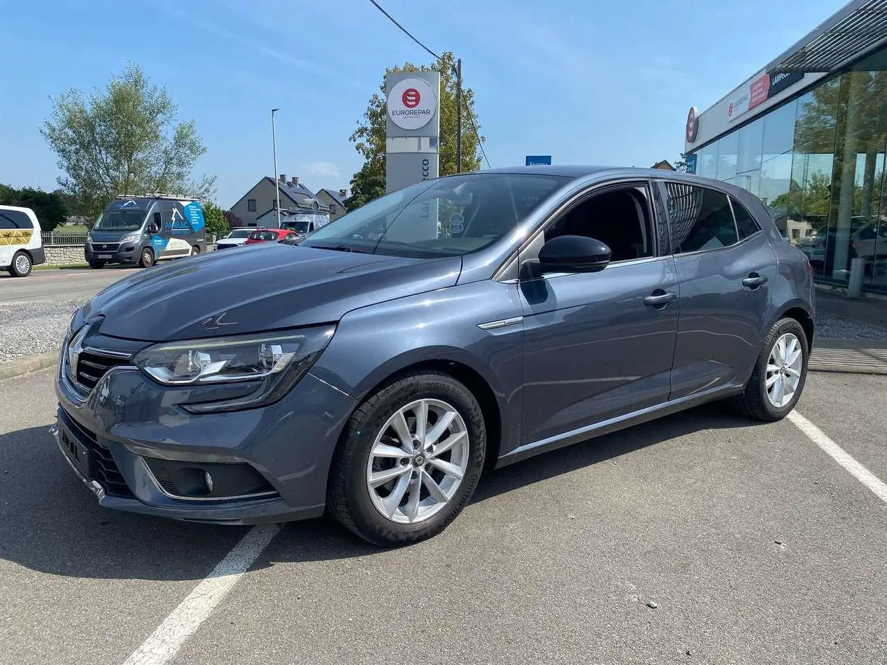 Photo 1 : Renault Megane 2017 Essence