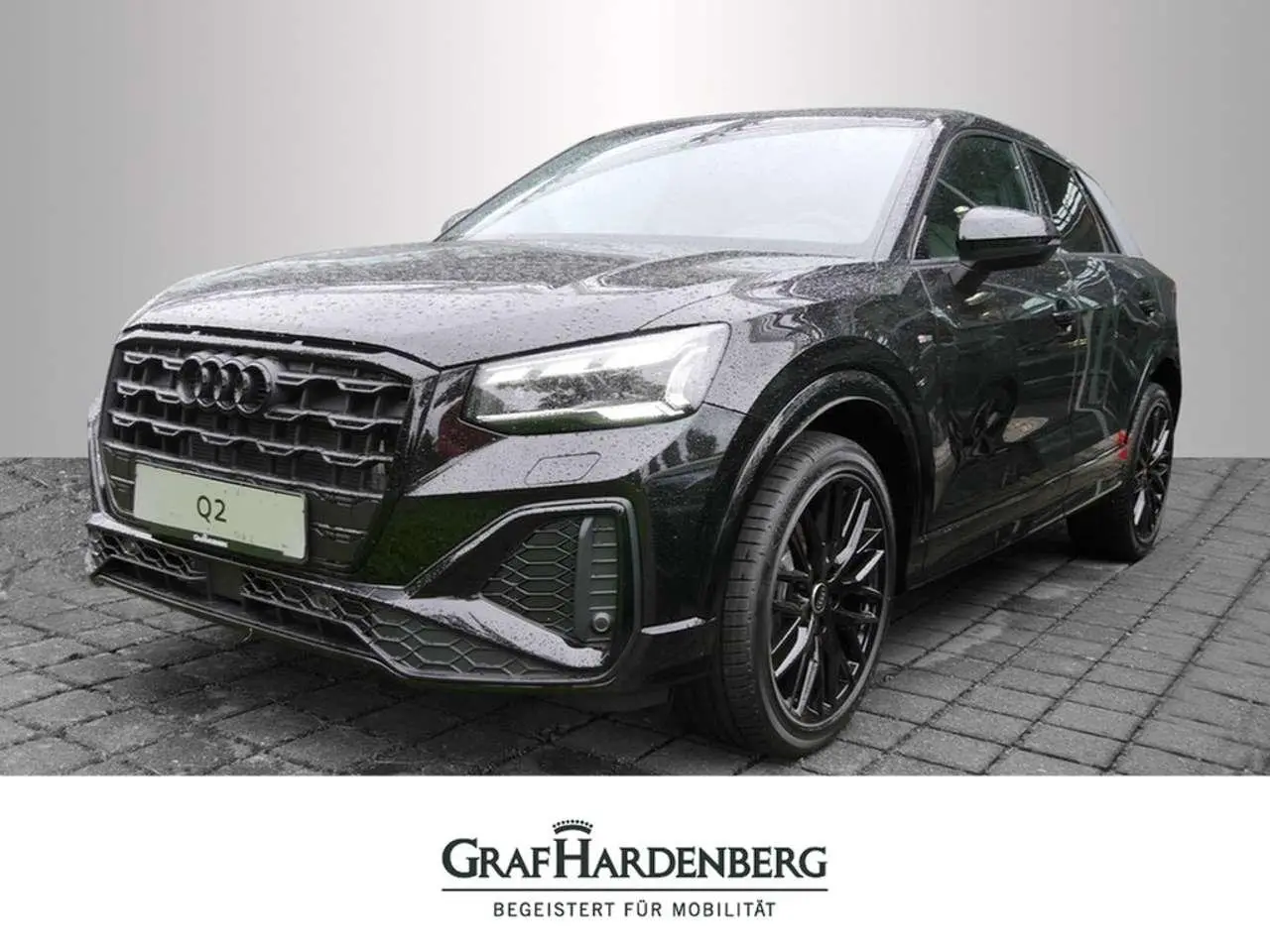 Photo 1 : Audi Q2 2024 Essence