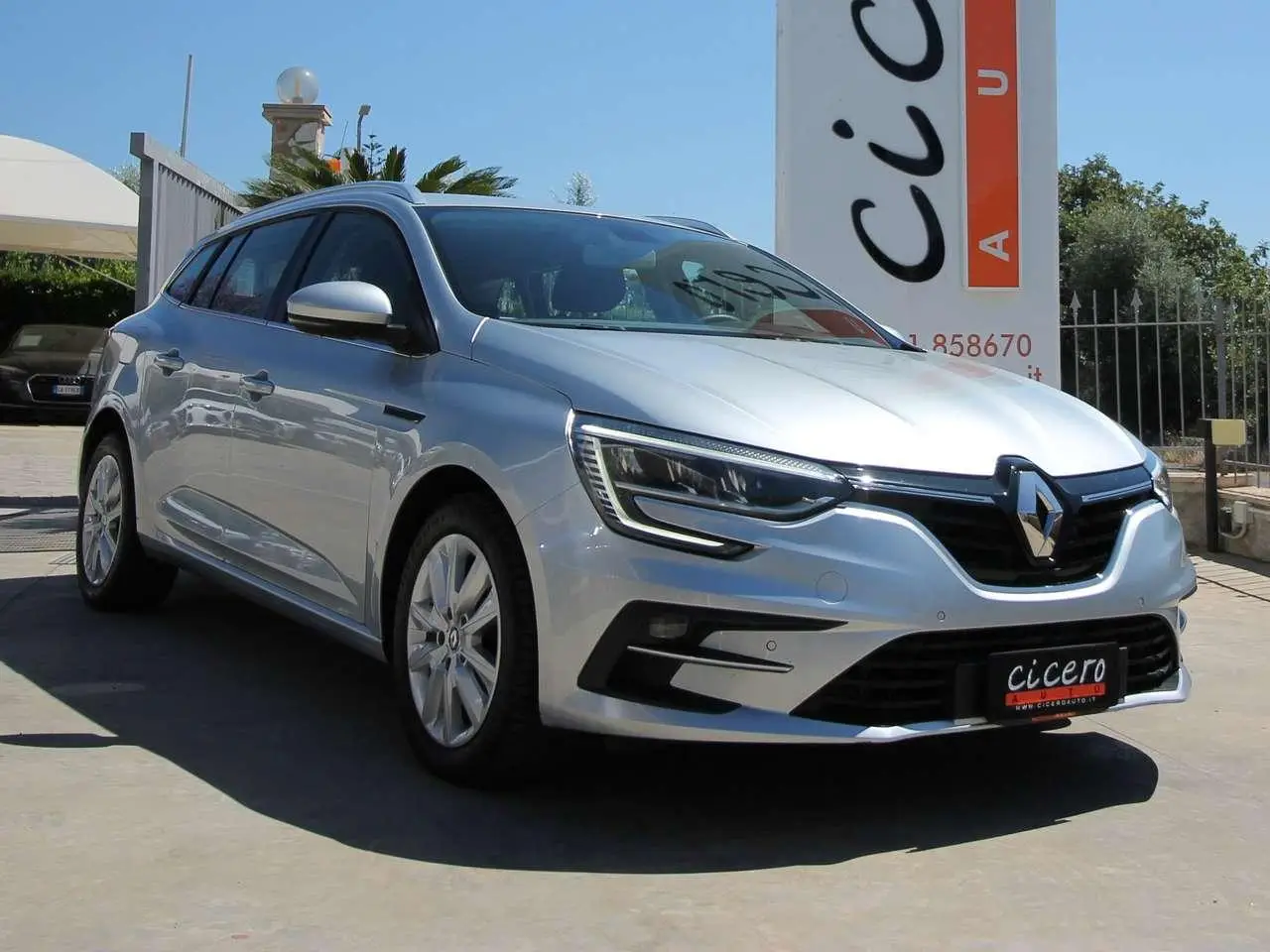 Photo 1 : Renault Megane 2022 Diesel