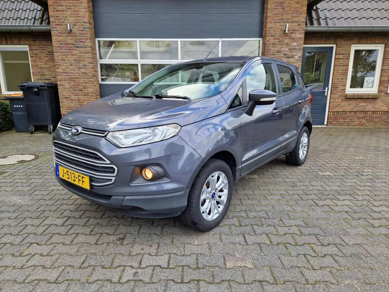 Photo 1 : Ford Ecosport 2015 Petrol