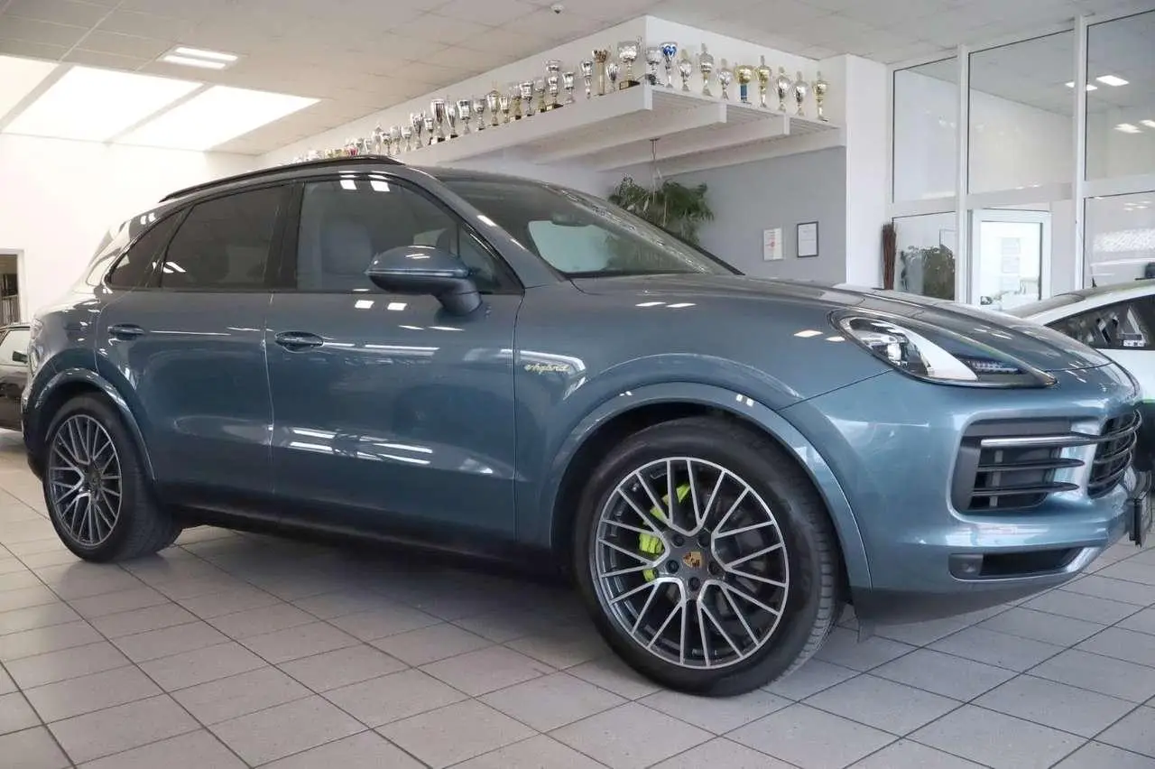 Photo 1 : Porsche Cayenne 2019 Hybrid