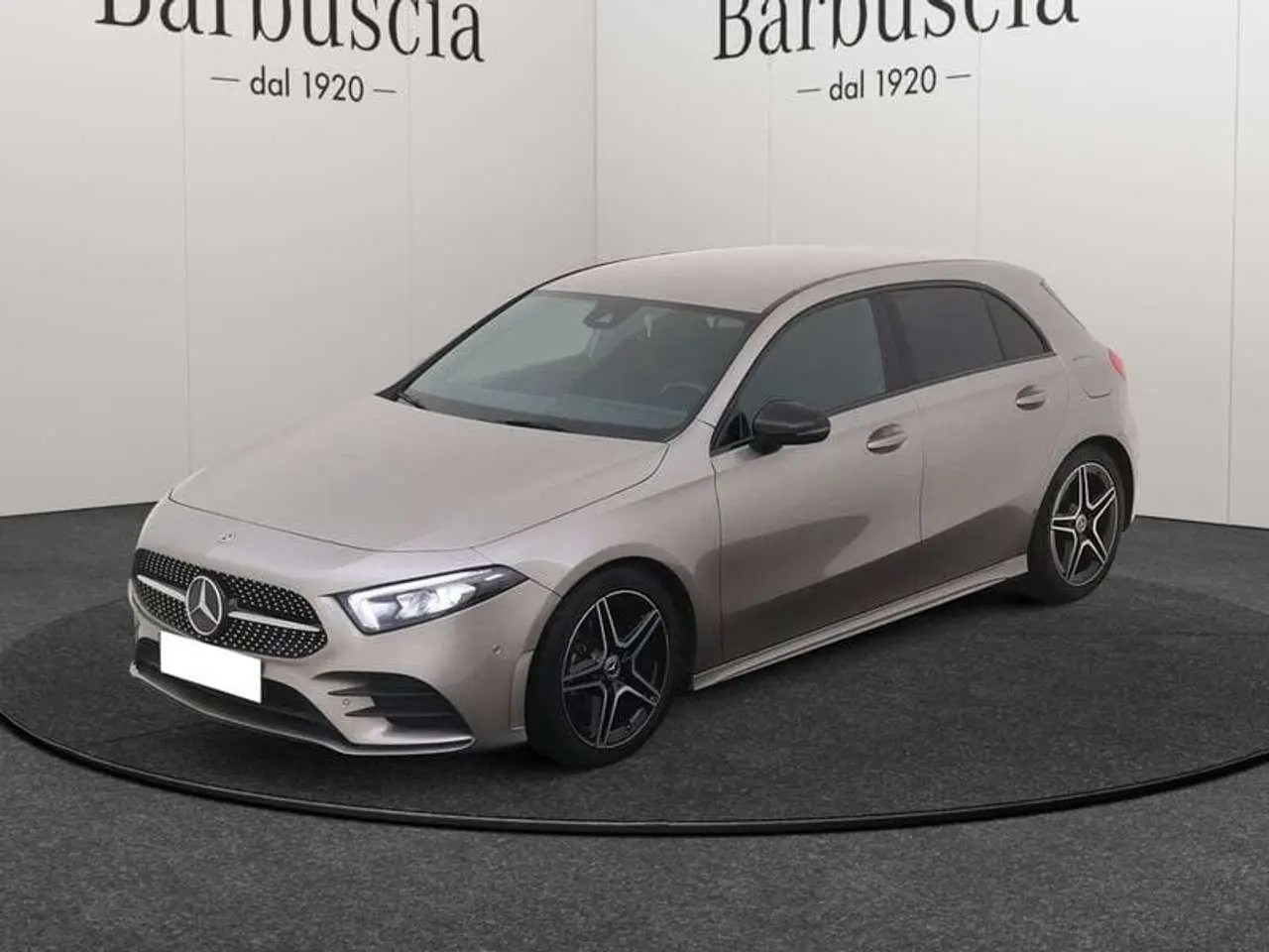 Photo 1 : Mercedes-benz Classe A 2019 Petrol