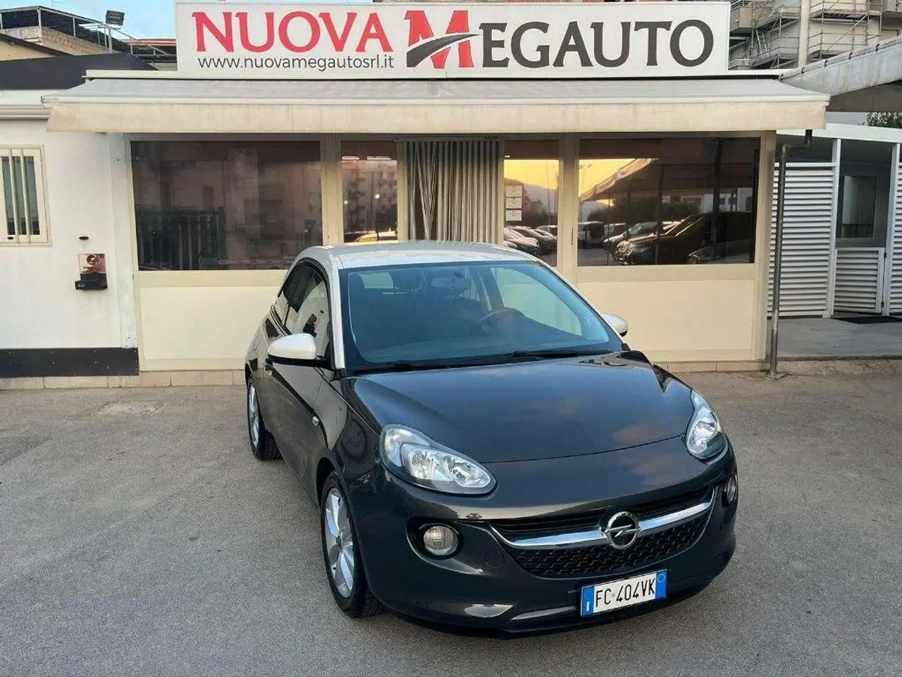 Photo 1 : Opel Adam 2016 Petrol