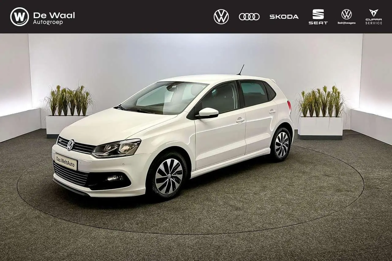 Photo 1 : Volkswagen Polo 2016 Essence