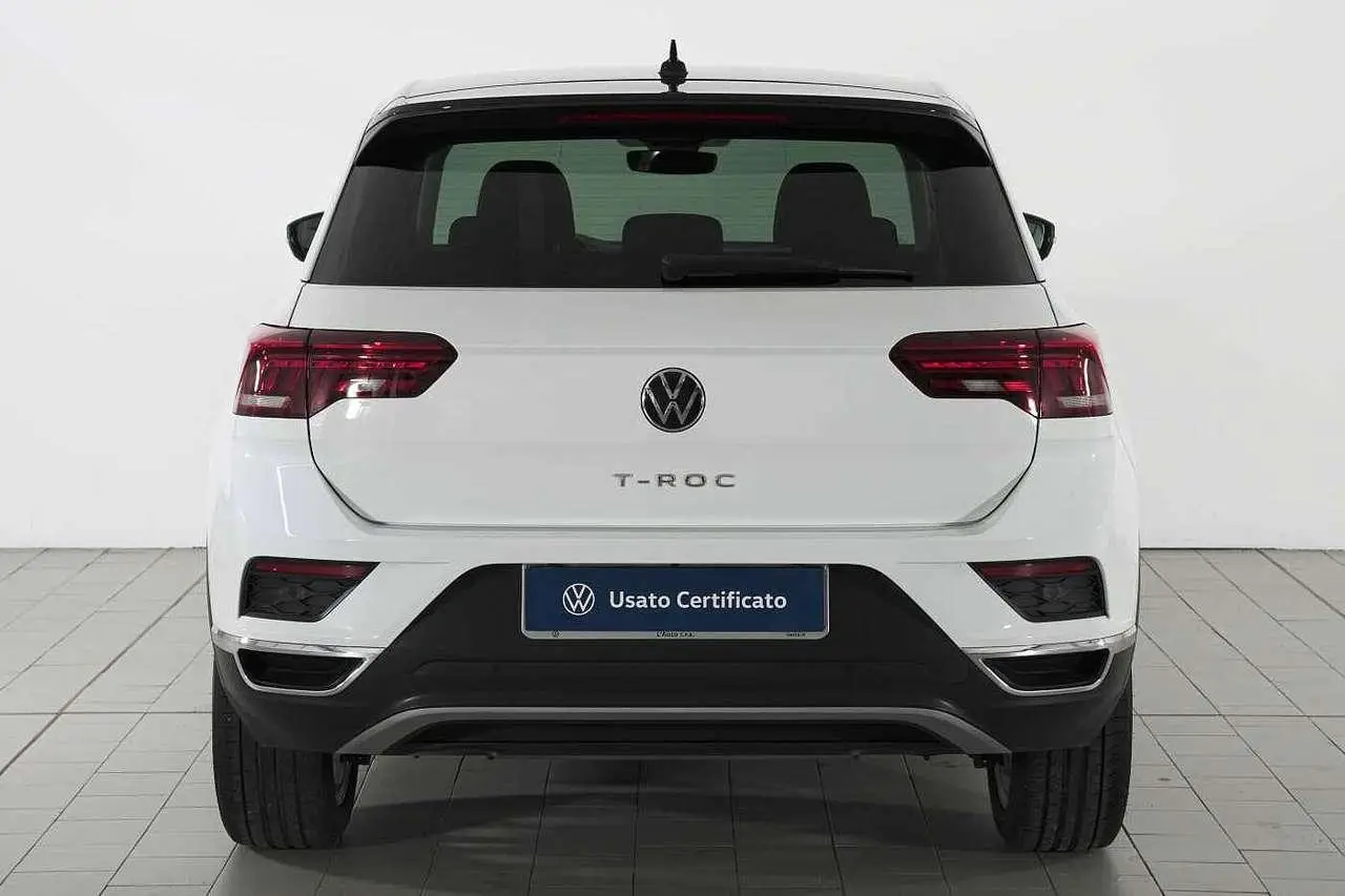 Photo 1 : Volkswagen T-roc 2021 Petrol