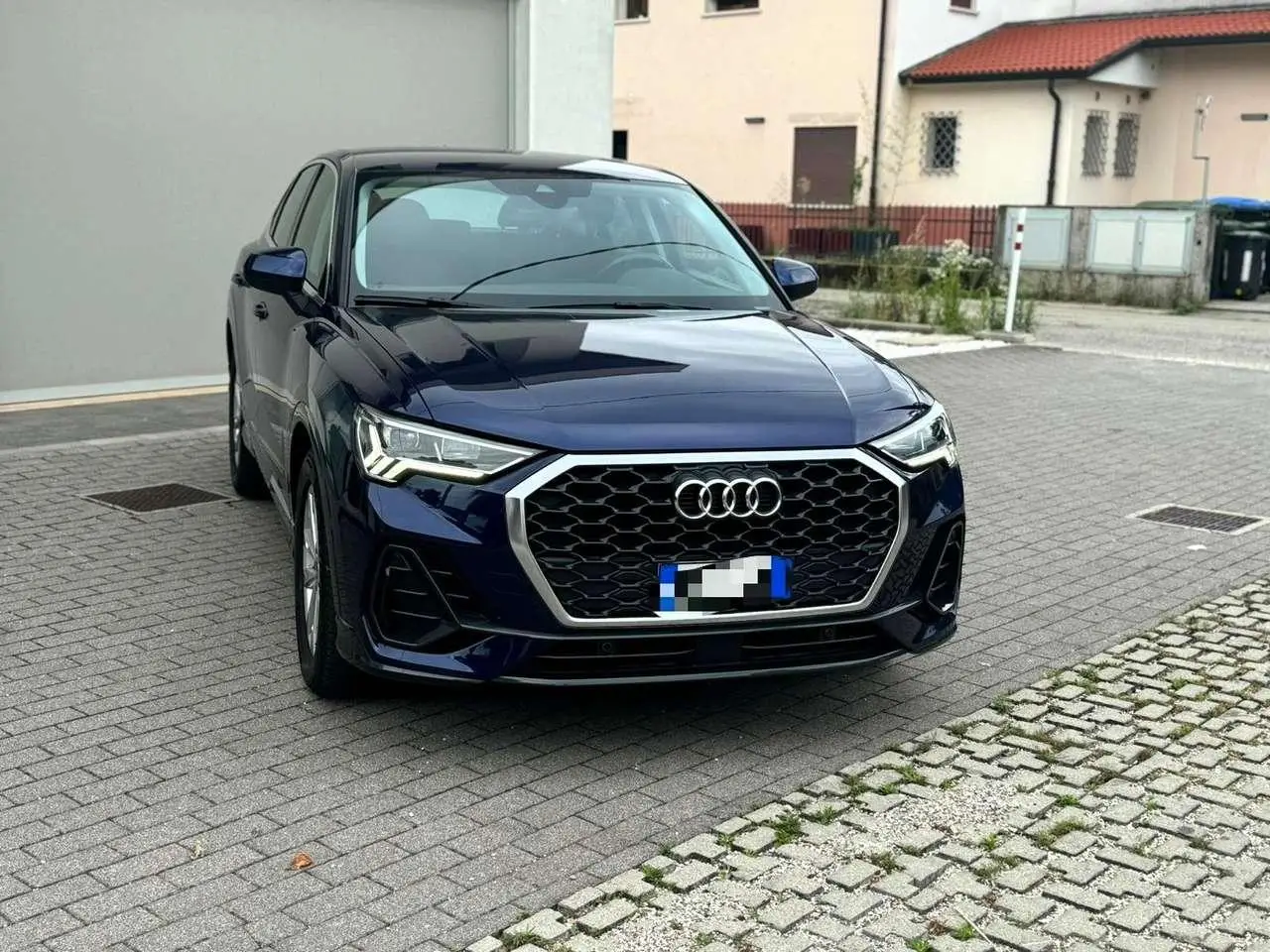 Photo 1 : Audi Q3 2021 Diesel