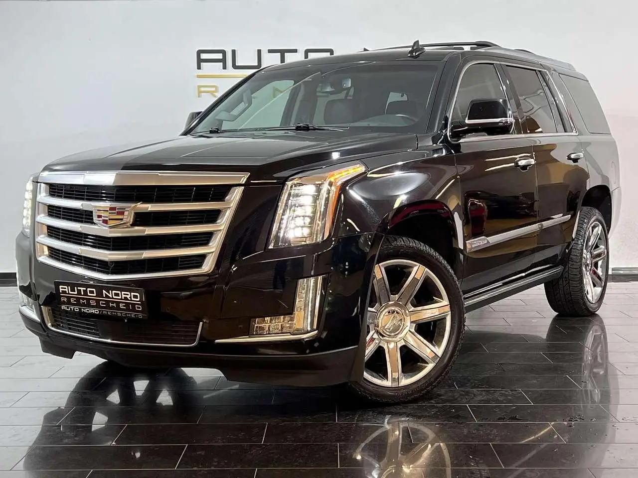 Photo 1 : Cadillac Escalade 2016 Essence