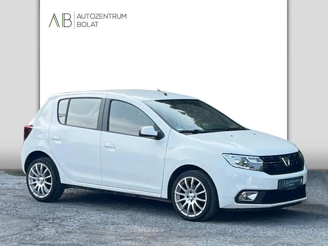 Photo 1 : Dacia Sandero 2020 Diesel