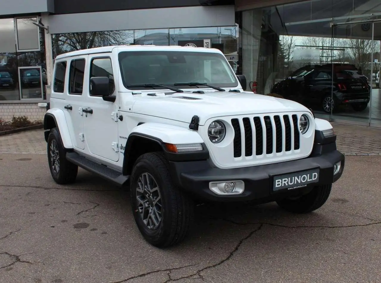 Photo 1 : Jeep Wrangler 2023 Hybrid