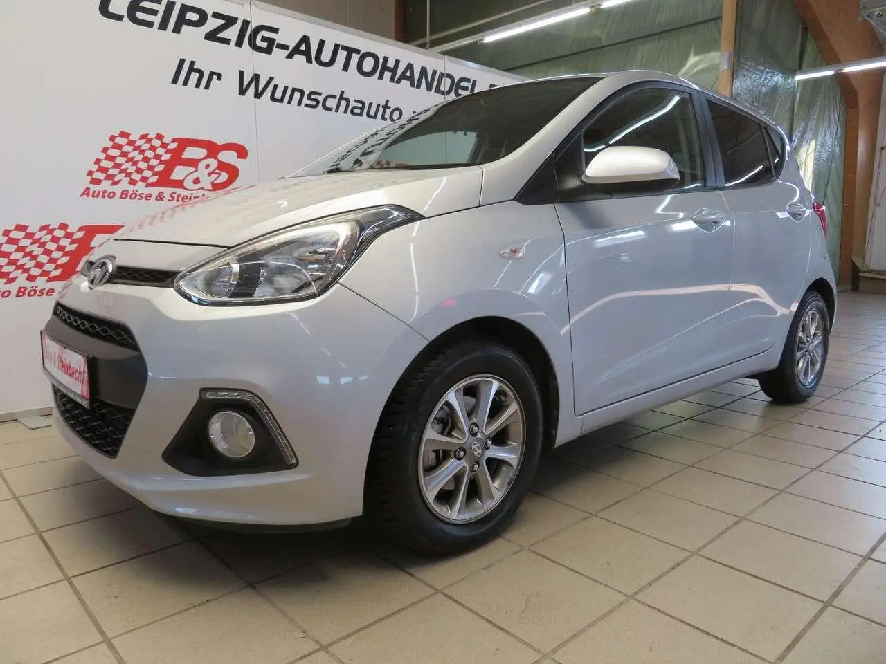 Photo 1 : Hyundai I10 2016 Petrol