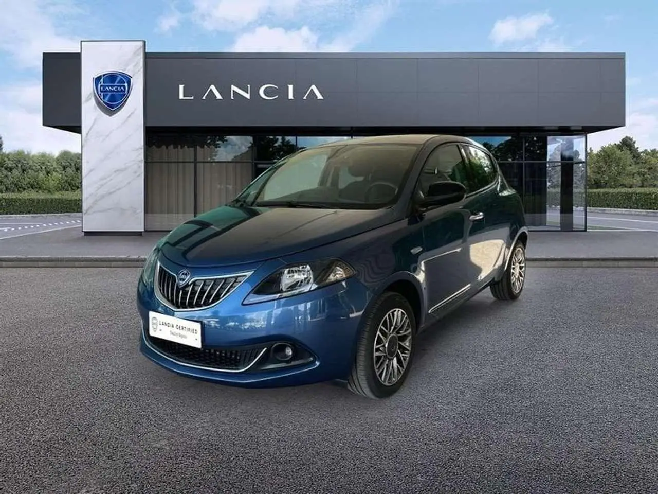 Photo 1 : Lancia Ypsilon 2023 Petrol