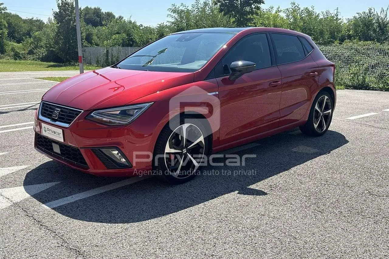 Photo 1 : Seat Ibiza 2023 Essence