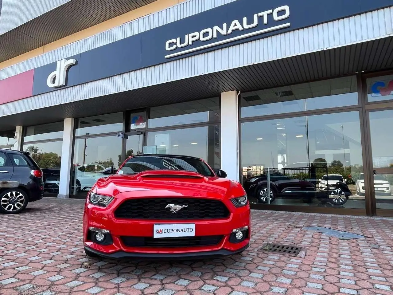 Photo 1 : Ford Mustang 2018 Essence