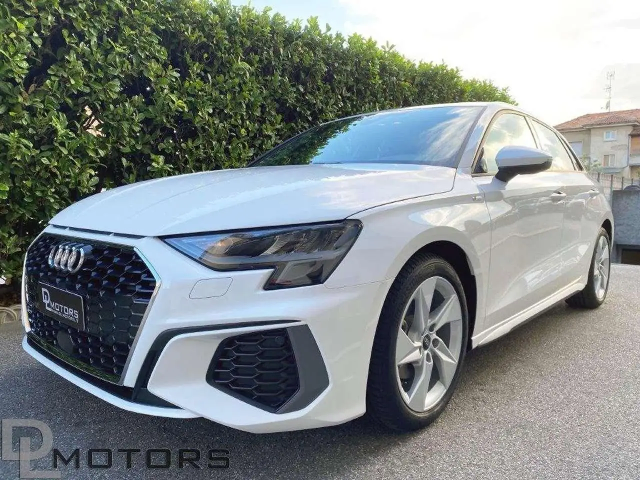 Photo 1 : Audi A3 2023 Petrol