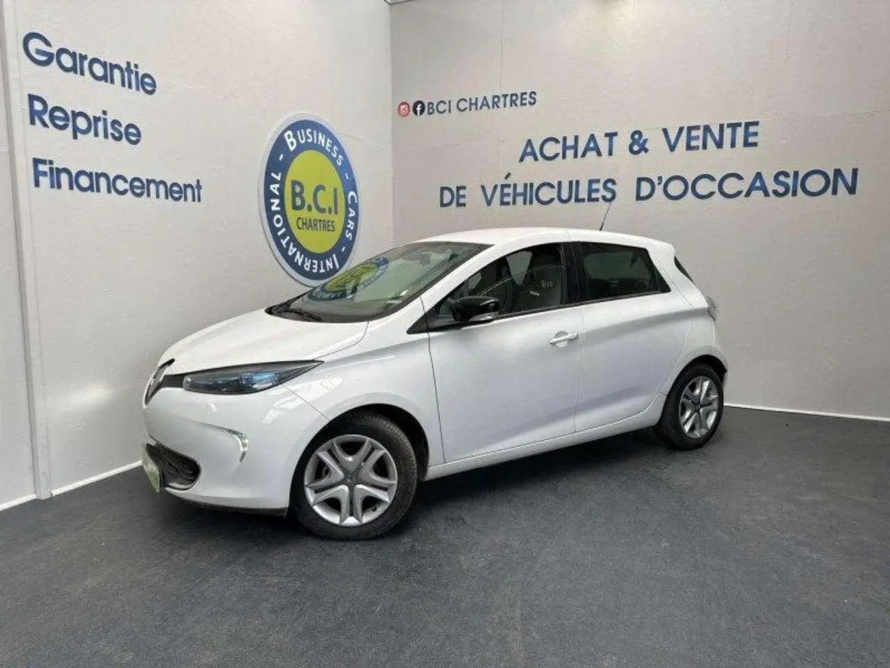 Photo 1 : Renault Zoe 2019 Électrique