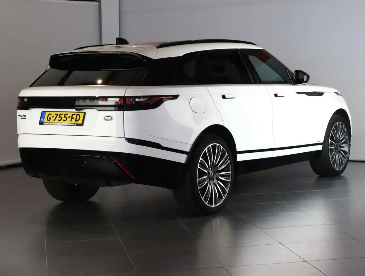 Photo 1 : Land Rover Range Rover Velar 2018 Diesel