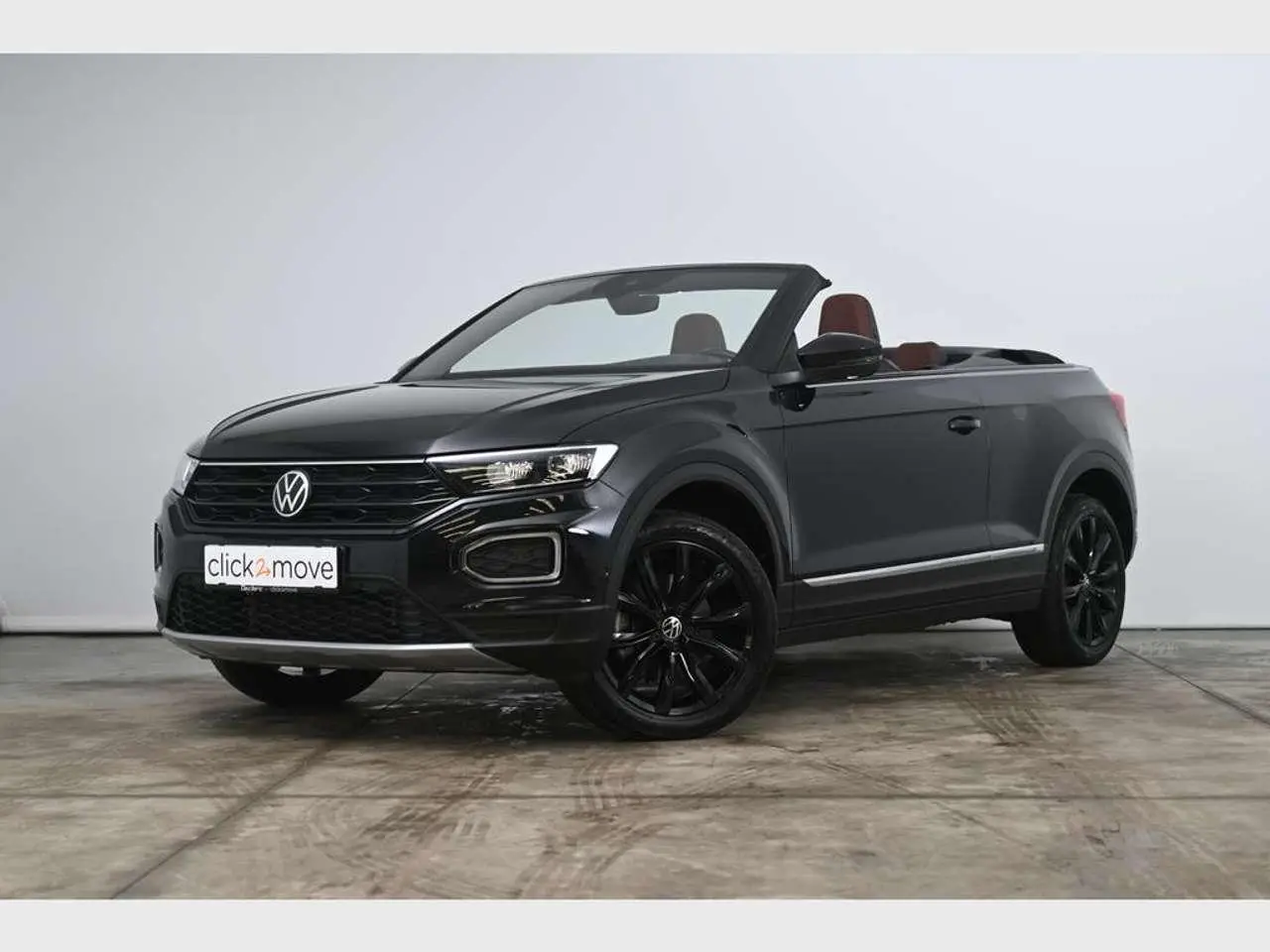 Photo 1 : Volkswagen T-roc 2021 Essence