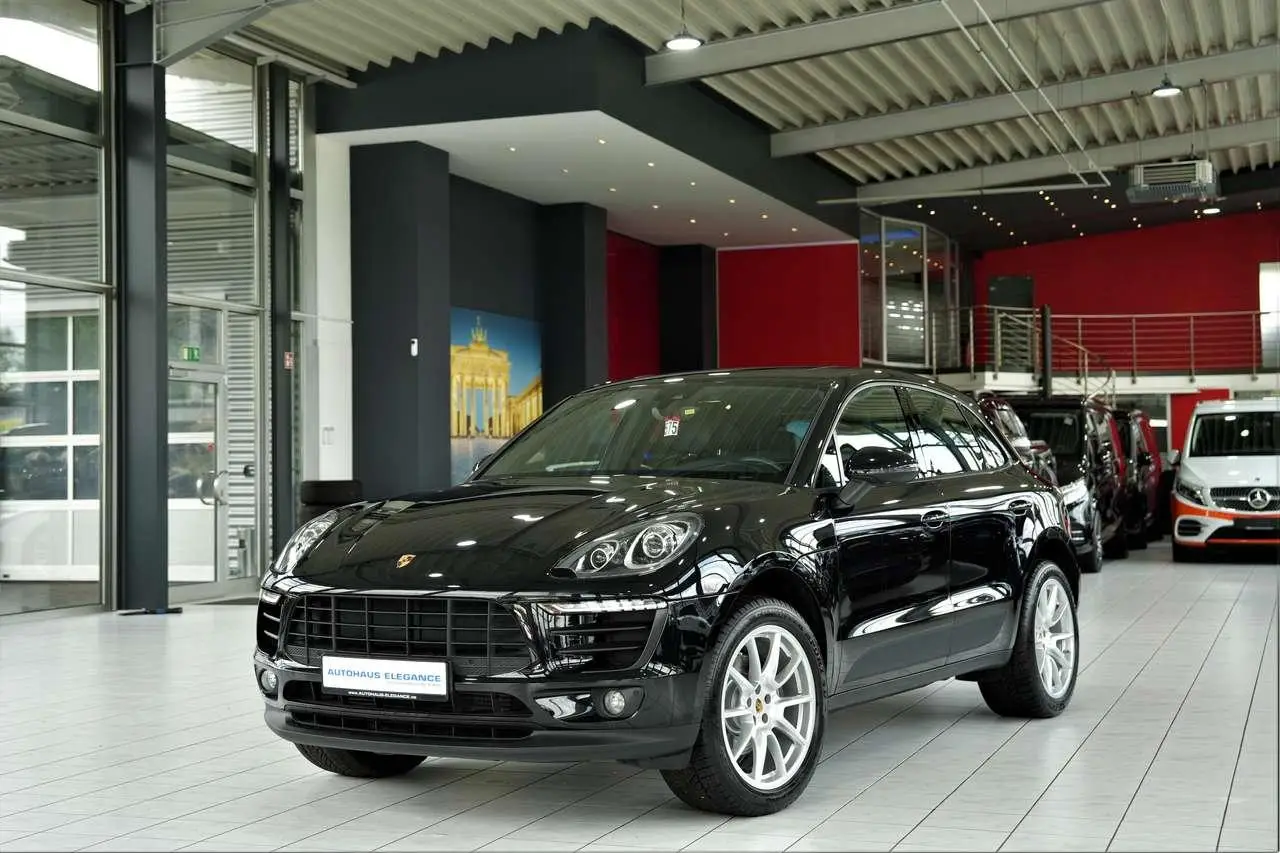 Photo 1 : Porsche Macan 2018 Petrol