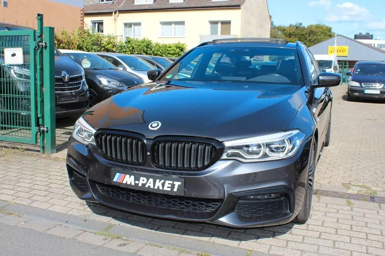 Photo 1 : Bmw Serie 5 2019 Diesel