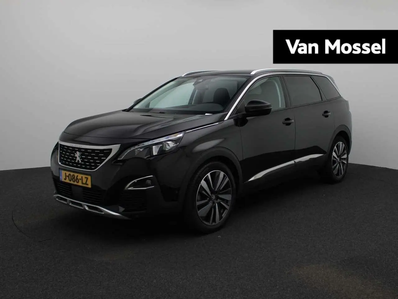 Photo 1 : Peugeot 5008 2020 Petrol