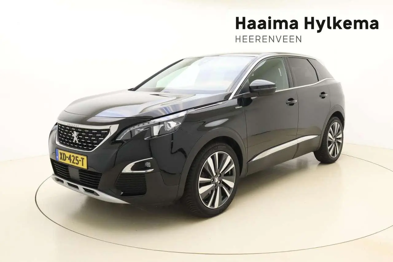 Photo 1 : Peugeot 3008 2018 Essence