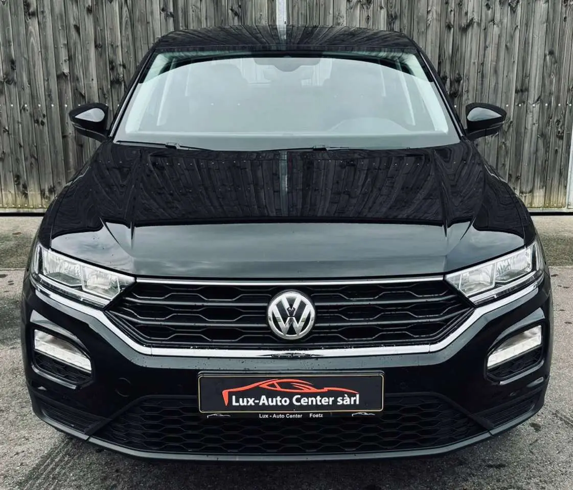 Photo 1 : Volkswagen T-roc 2020 Essence