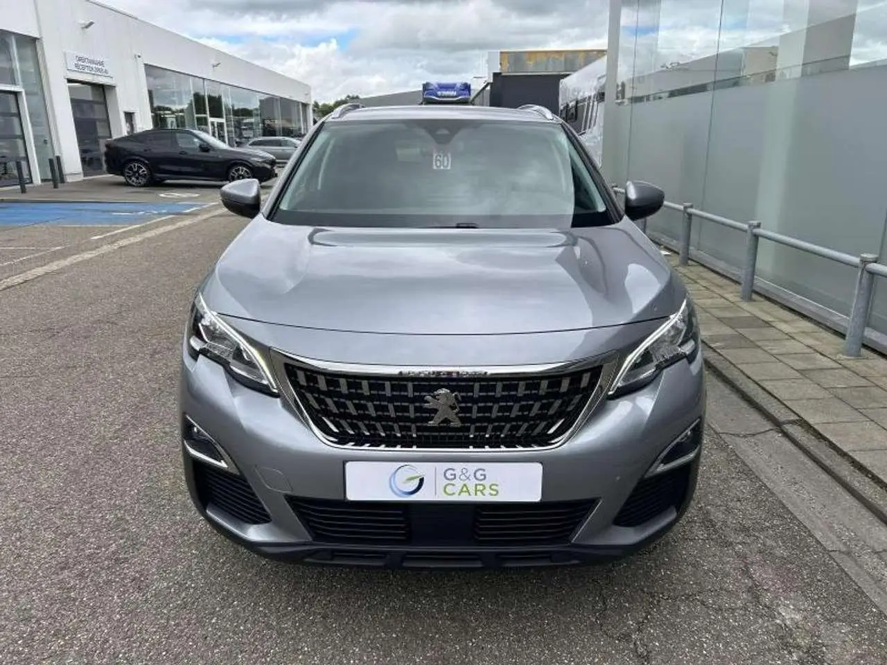 Photo 1 : Peugeot 3008 2017 Petrol