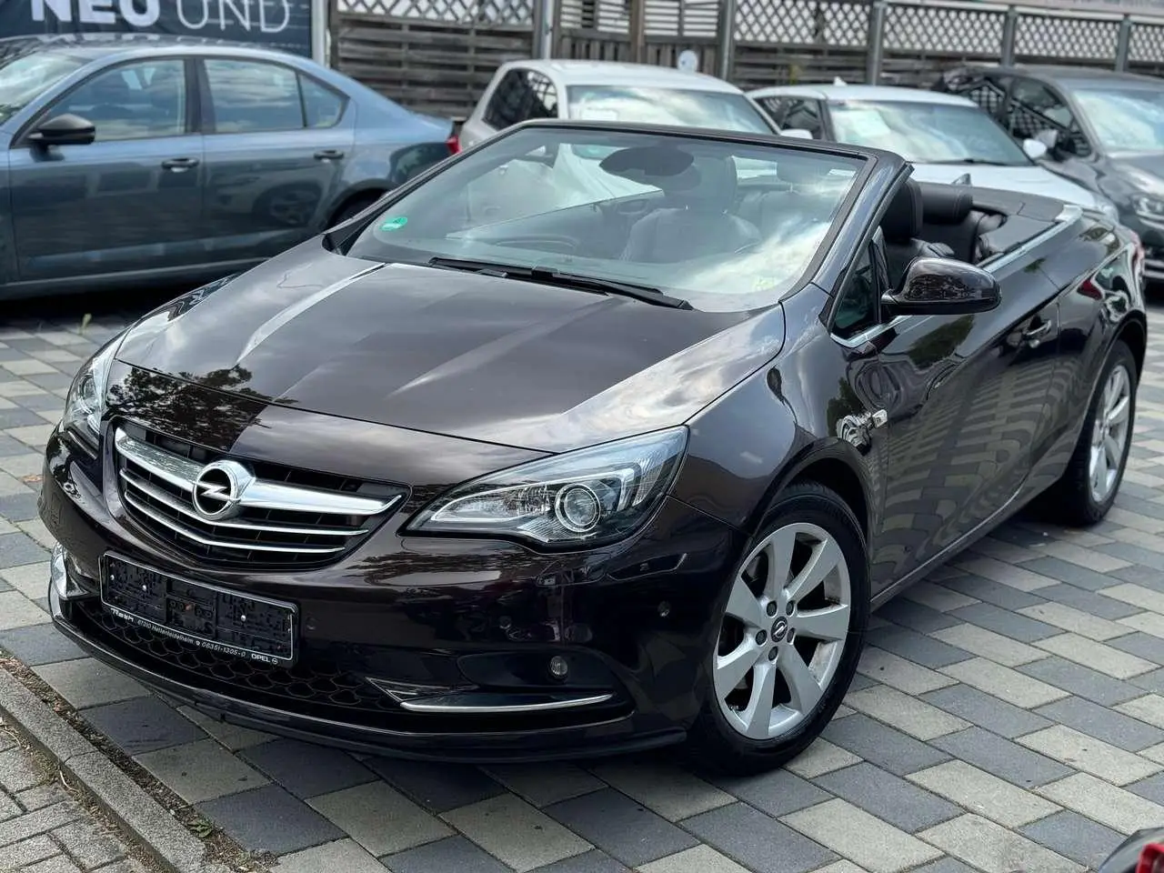 Photo 1 : Opel Cascada 2016 Petrol