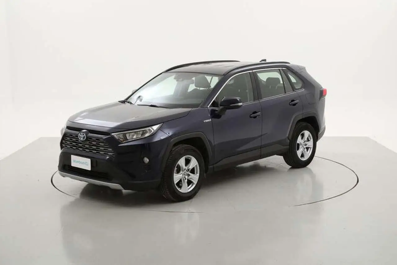 Photo 1 : Toyota Rav4 2020 Hybrid