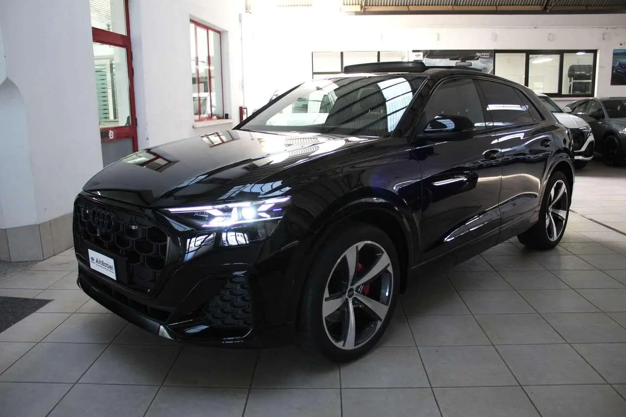 Photo 1 : Audi Q8 2024 Diesel