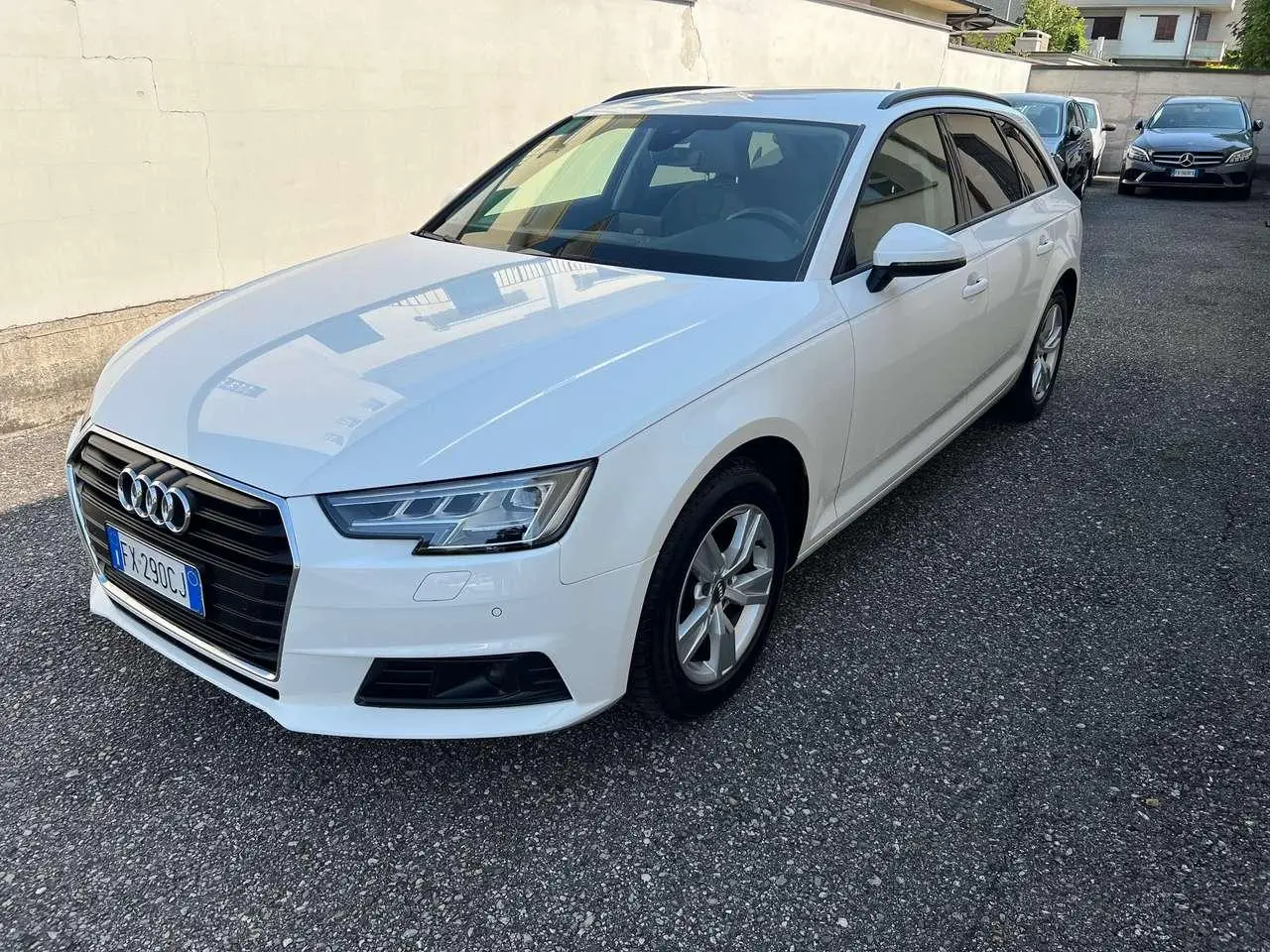 Photo 1 : Audi A4 2019 Diesel