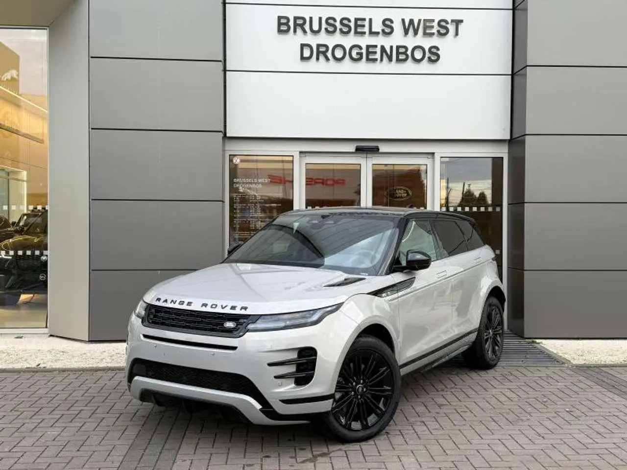 Photo 1 : Land Rover Range Rover Evoque 2024 Hybride