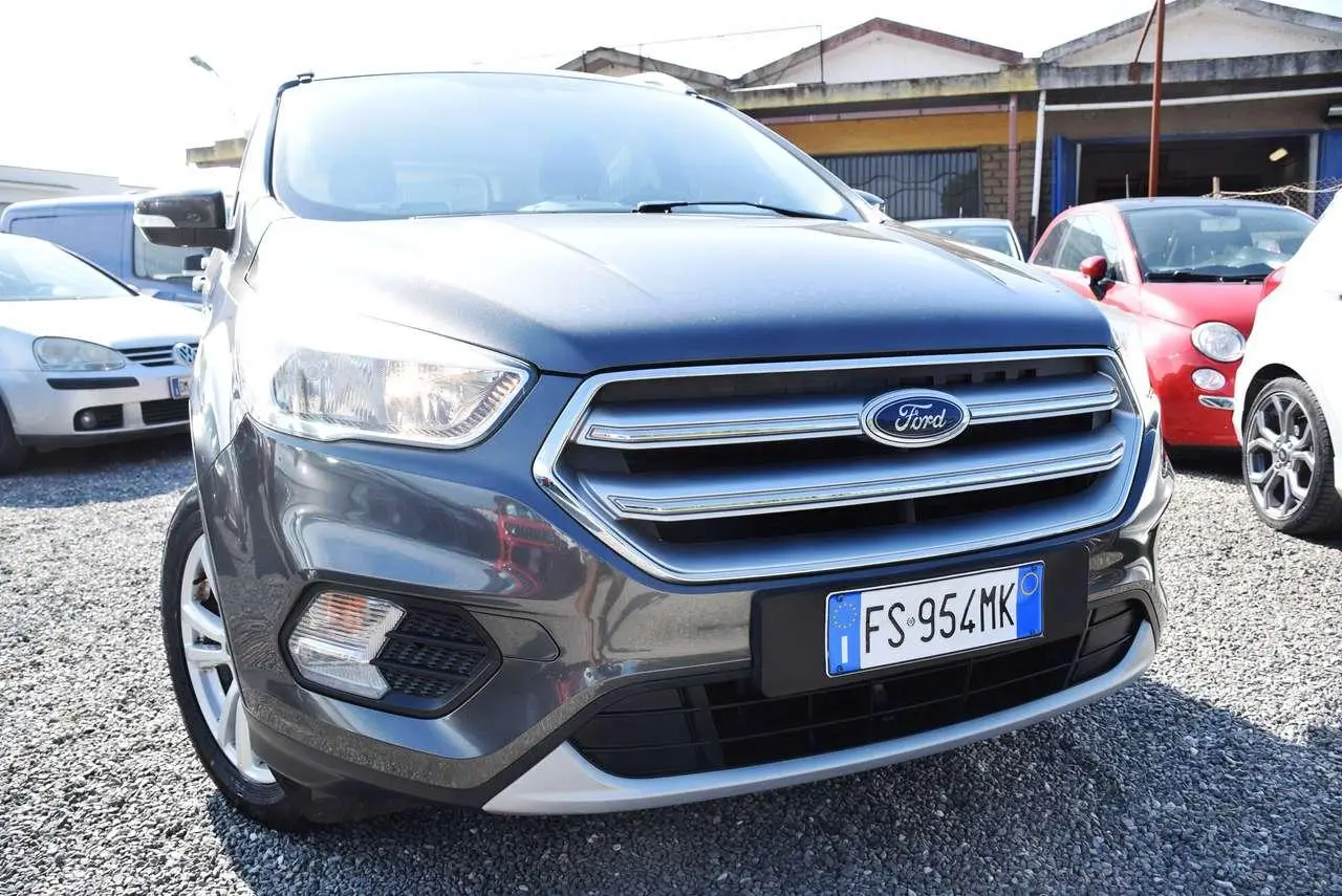 Photo 1 : Ford Kuga 2018 Diesel