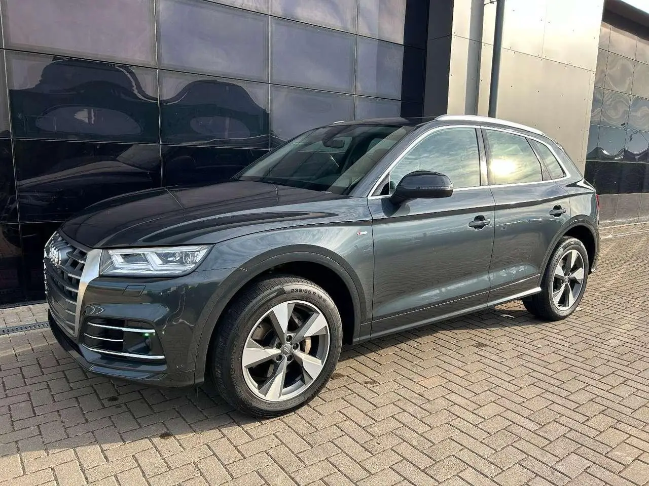 Photo 1 : Audi Q5 2019 Diesel