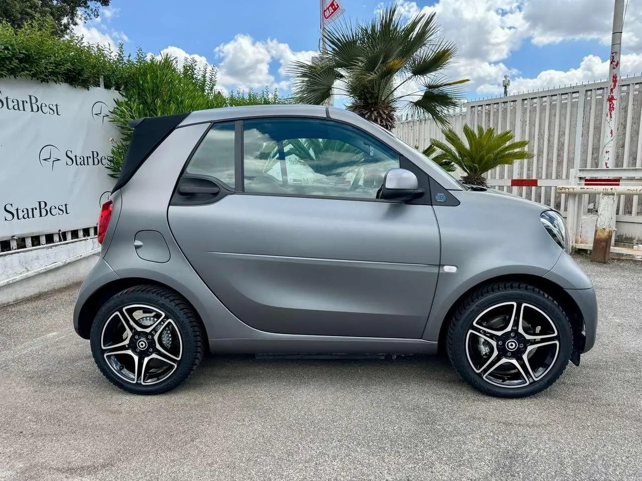 Photo 1 : Smart Fortwo 2020 Electric