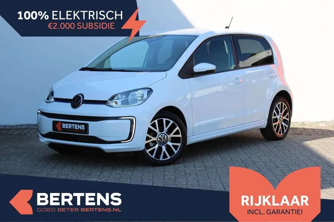 Photo 1 : Volkswagen Up! 2023 Électrique