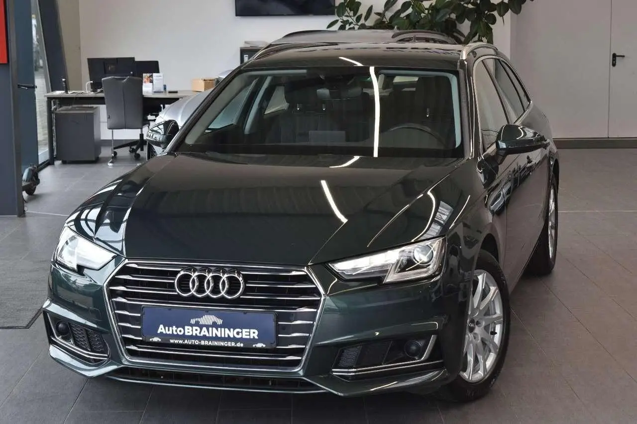 Photo 1 : Audi A4 2019 Diesel