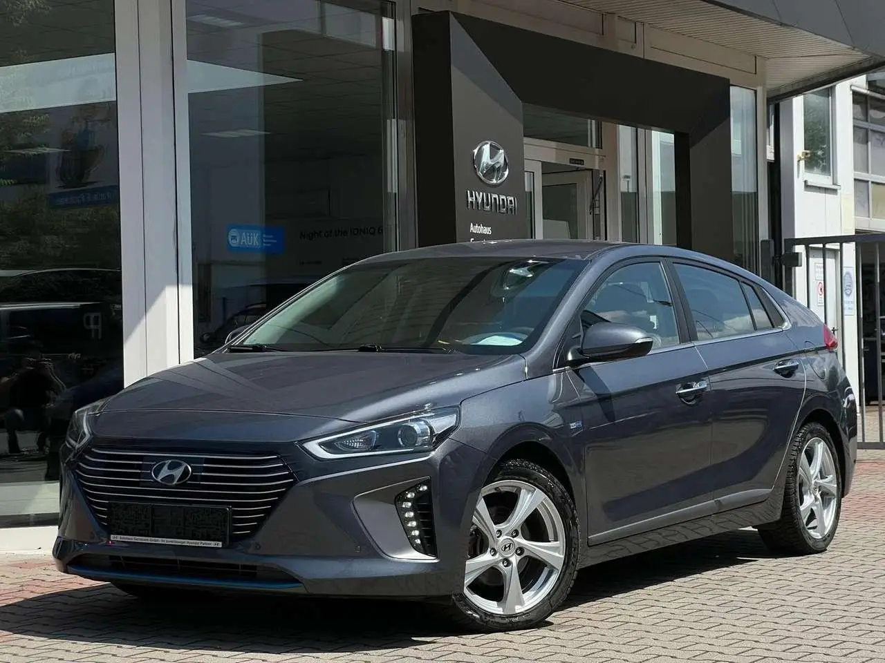 Photo 1 : Hyundai Ioniq 2017 Hybride