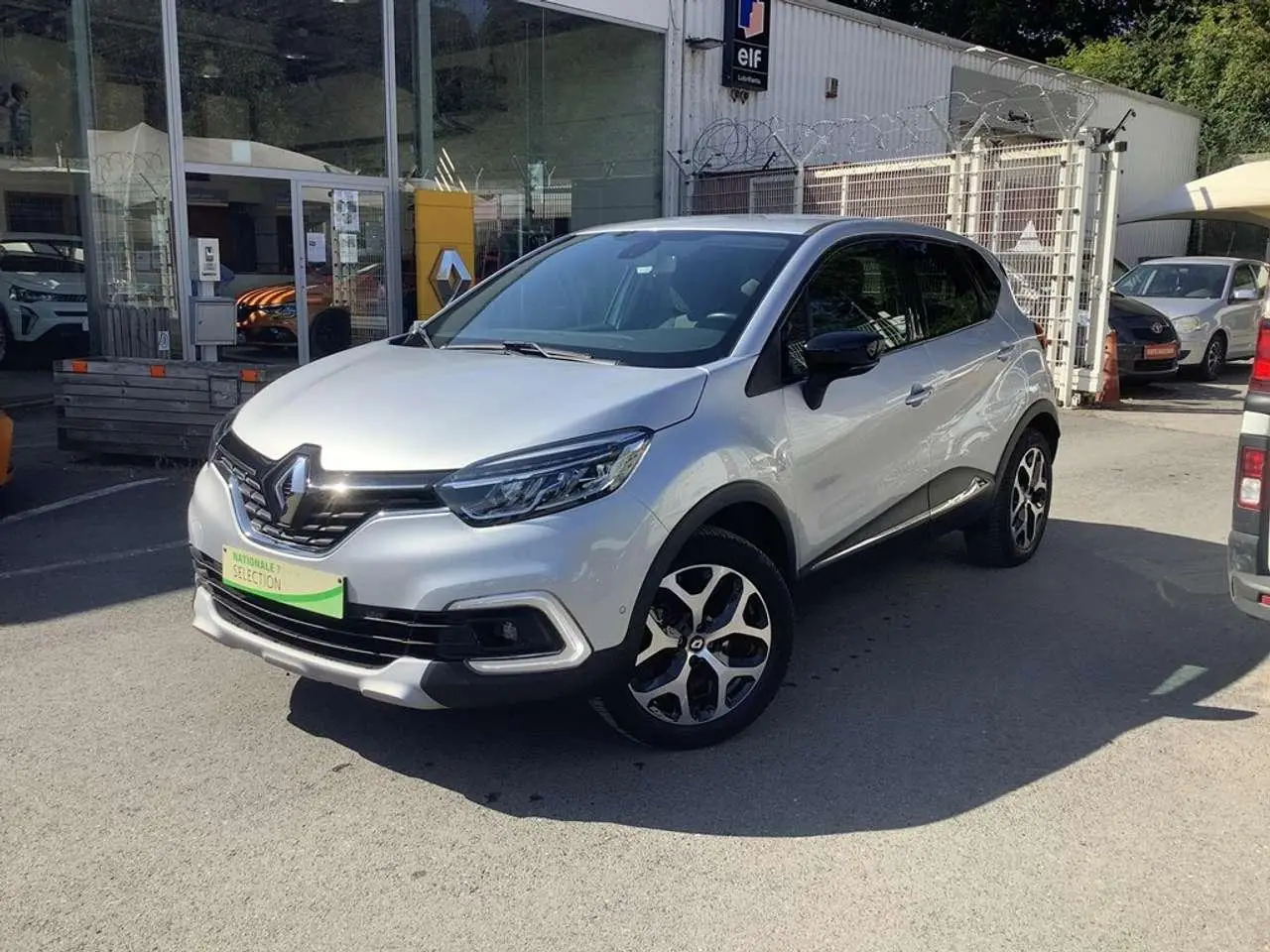 Photo 1 : Renault Captur 2017 Petrol