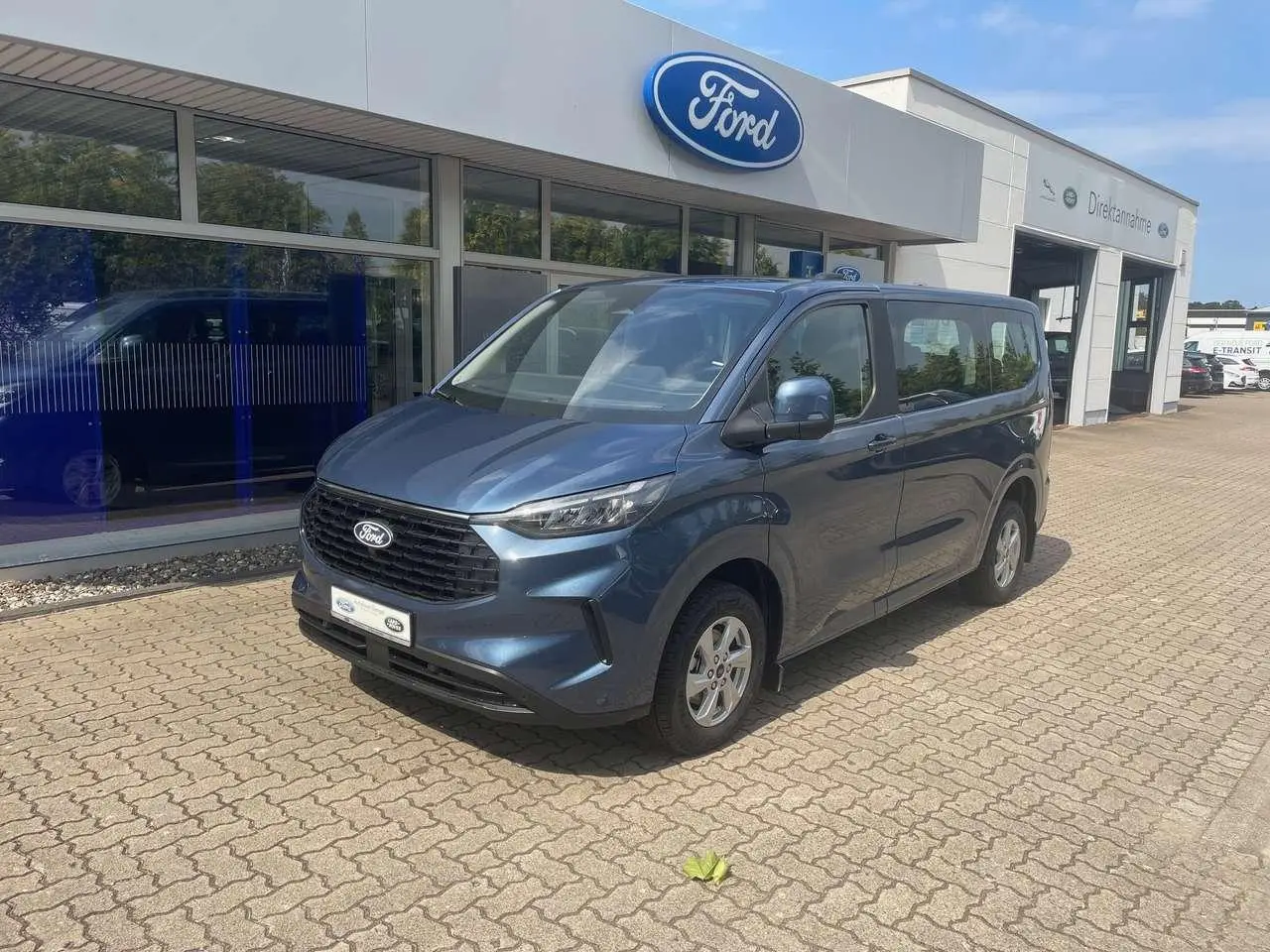 Photo 1 : Ford Tourneo 2024 Diesel