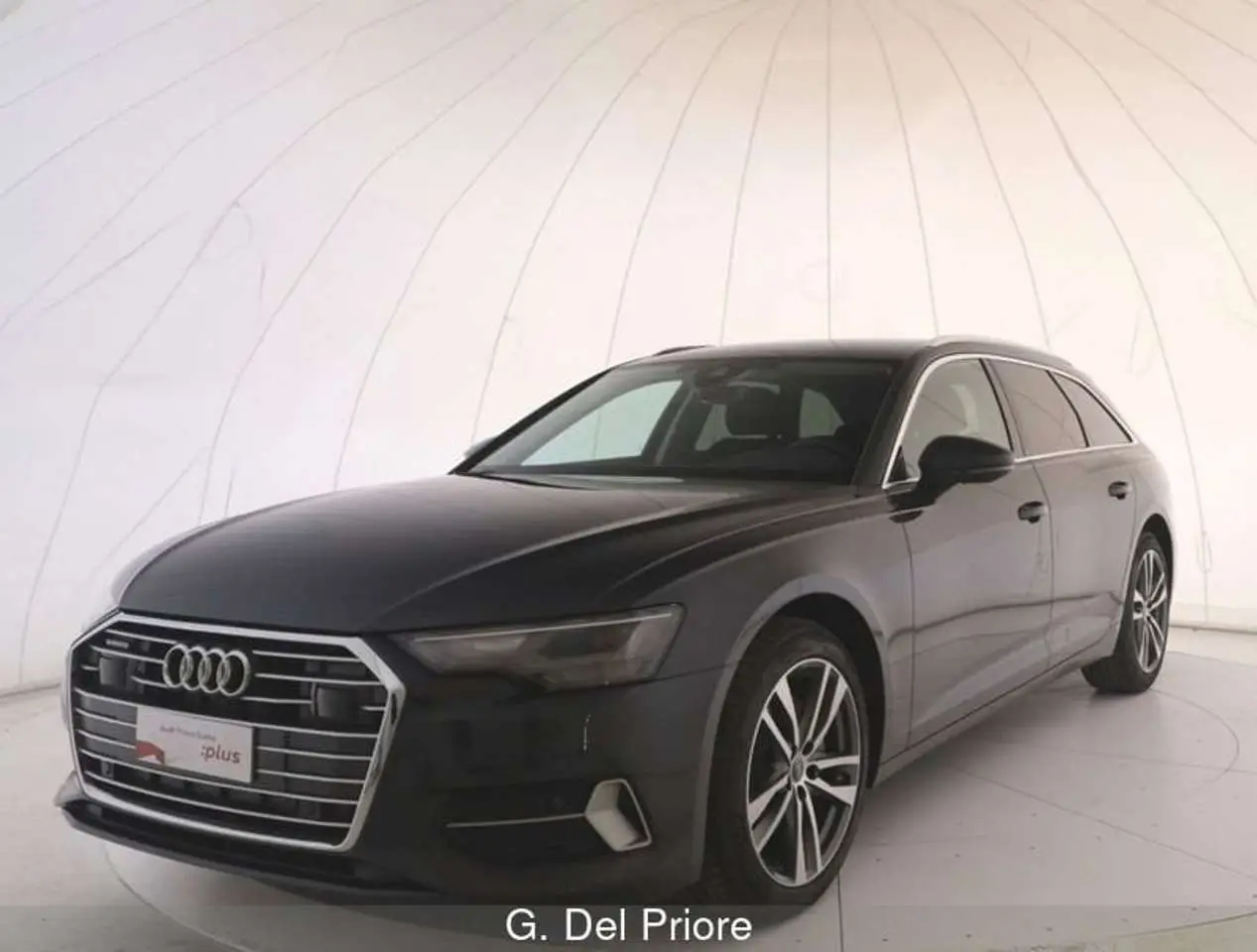 Photo 1 : Audi A6 2023 Hybrid