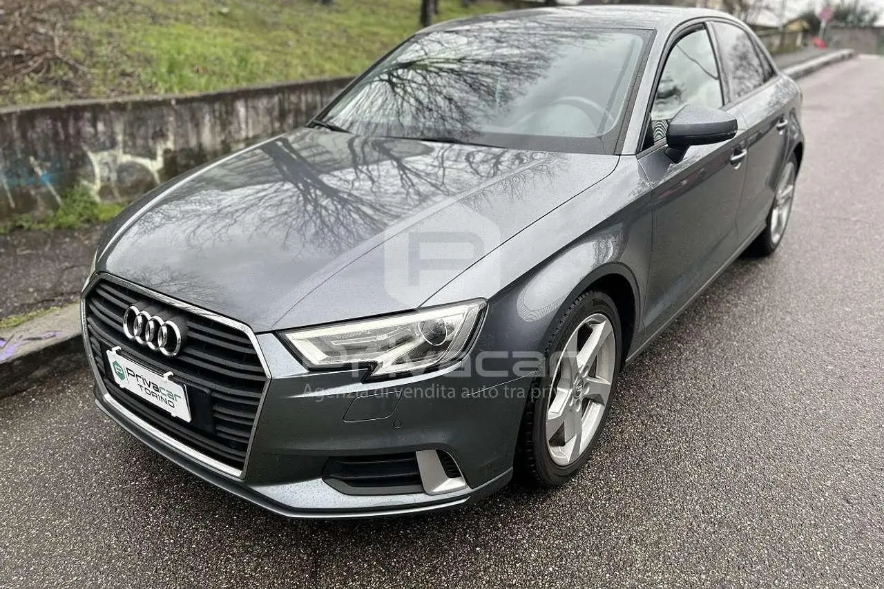 Photo 1 : Audi A3 2018 Diesel