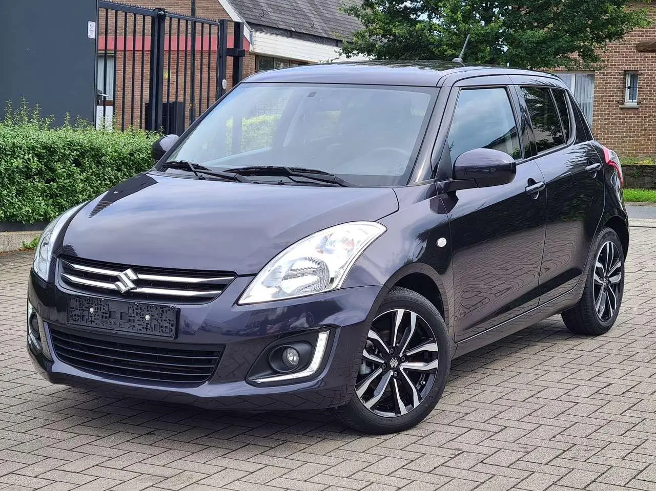 Photo 1 : Suzuki Swift 2015 Essence