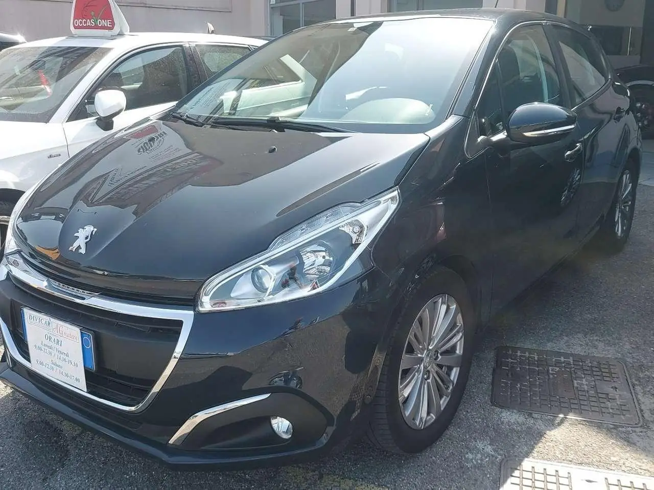 Photo 1 : Peugeot 208 2019 Essence